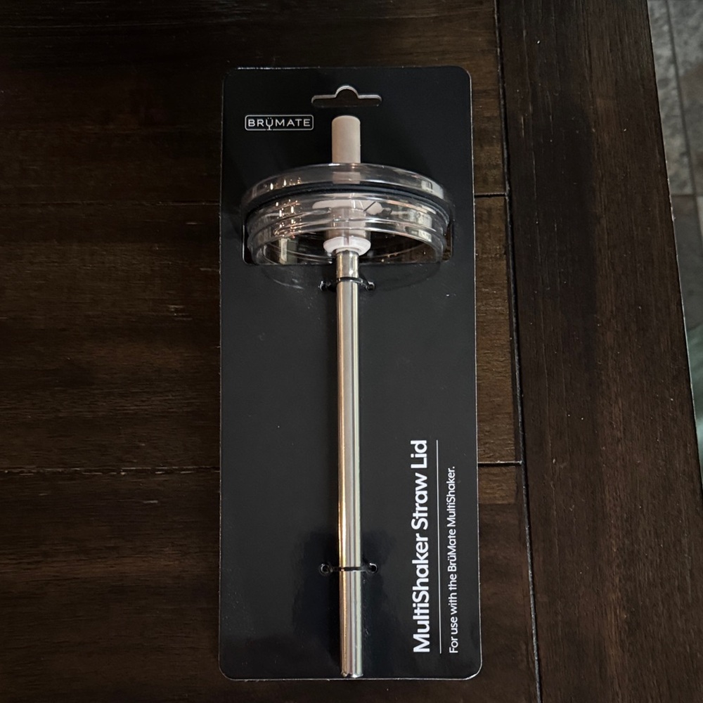 BruMate MultiShaker 26oz Straw Lid in Mocha! New!